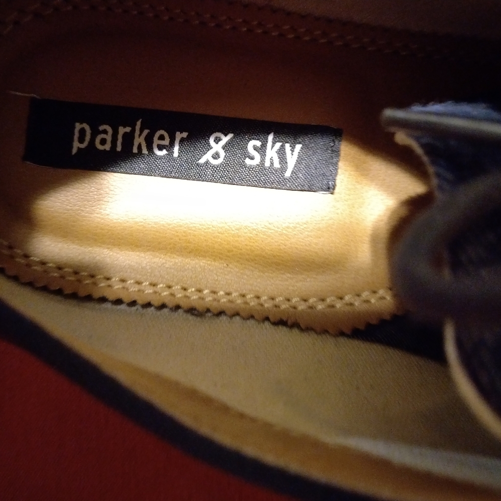 Shoes - Picture 5 of 5